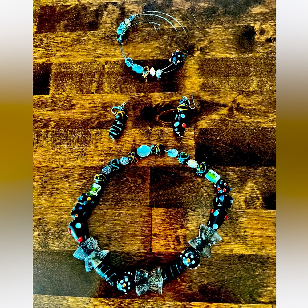 Hand made Murano glass jewelry set. Asymmetric earrings.💍💍💎💎 upcycled